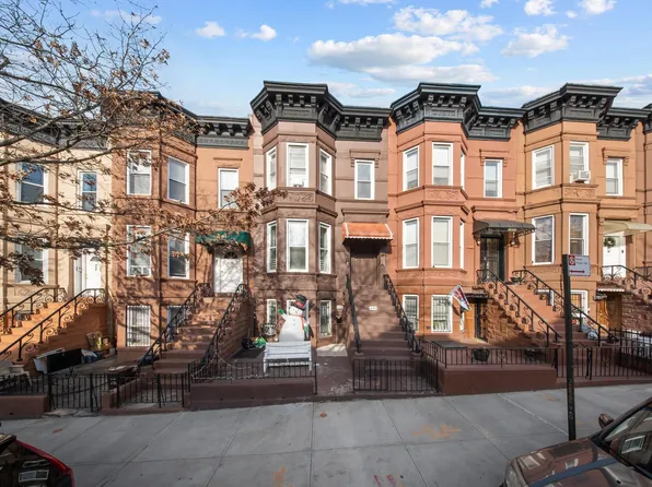 449 43rd Street, Brooklyn, NY 11232