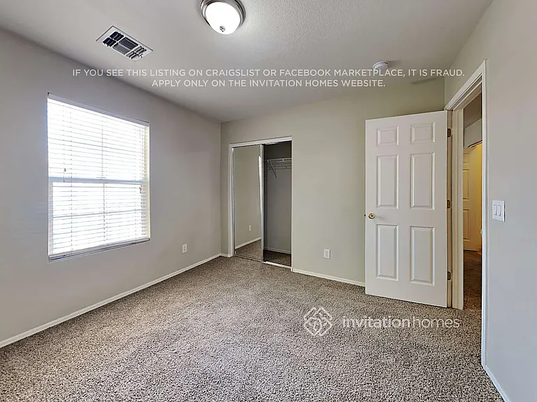 1515 E Sheraton Ln — Photo 14