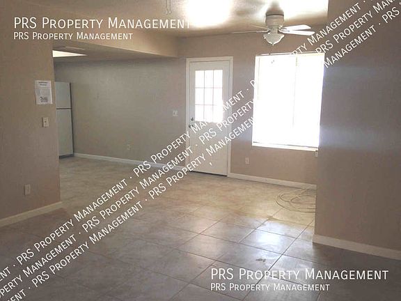 4th image of 410 E Millett Ave #2