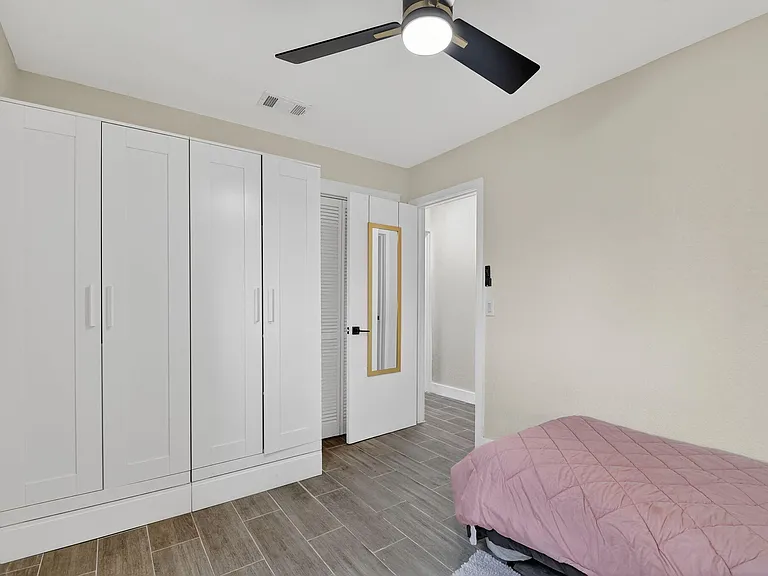 5008 Parker Ave — Photo 28