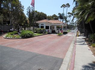 1076 Palo Verde Ave, Long Beach, CA 90815