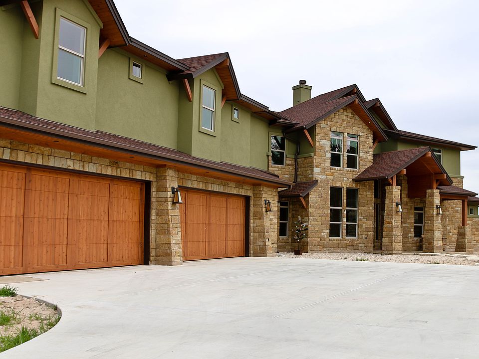 1st image of 152 Dakota Mountain Dr