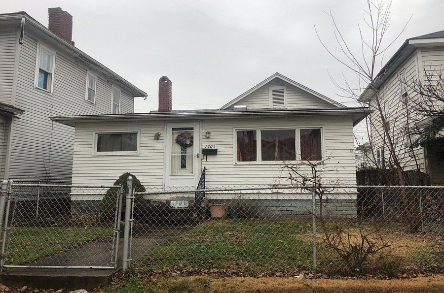 1st image of 1705 Charles St