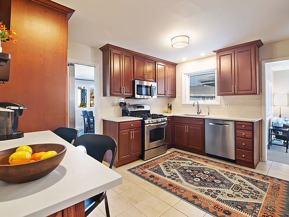 4th image of 3006 Peachgate Ln