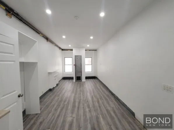 109 Washington Street image 1 of 4