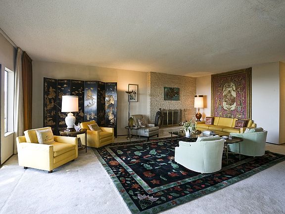 3rd image of 100 Miraloma Dr