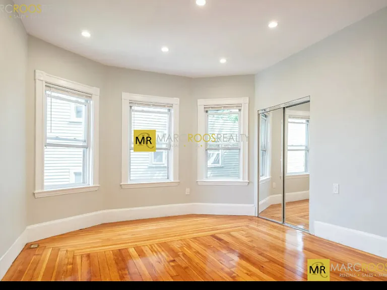 164 Hyde Park Ave #2 — Photo 2