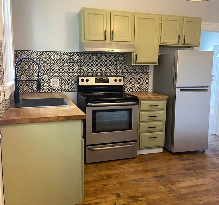 Stainless steel appliances