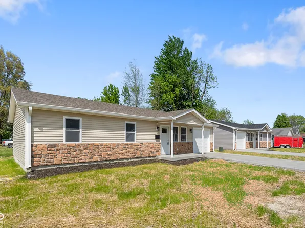 403 N Jackson St, Crothersville, IN 47229