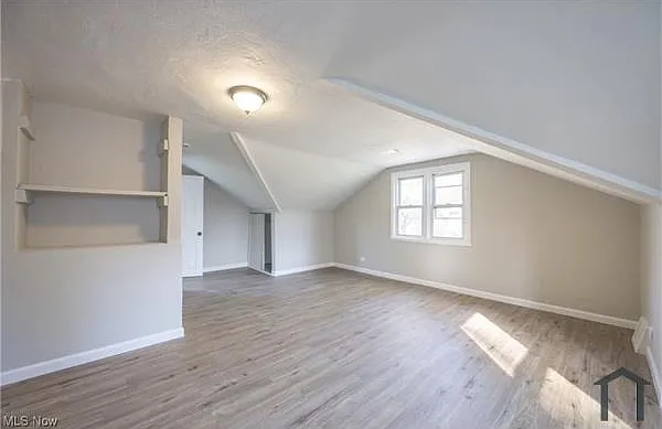 4310 E 163rd St — Photo 15