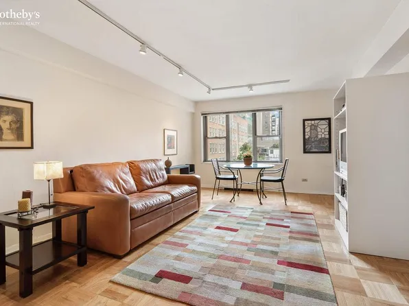 175 W 13th St APT 7H, New York, NY 10011
