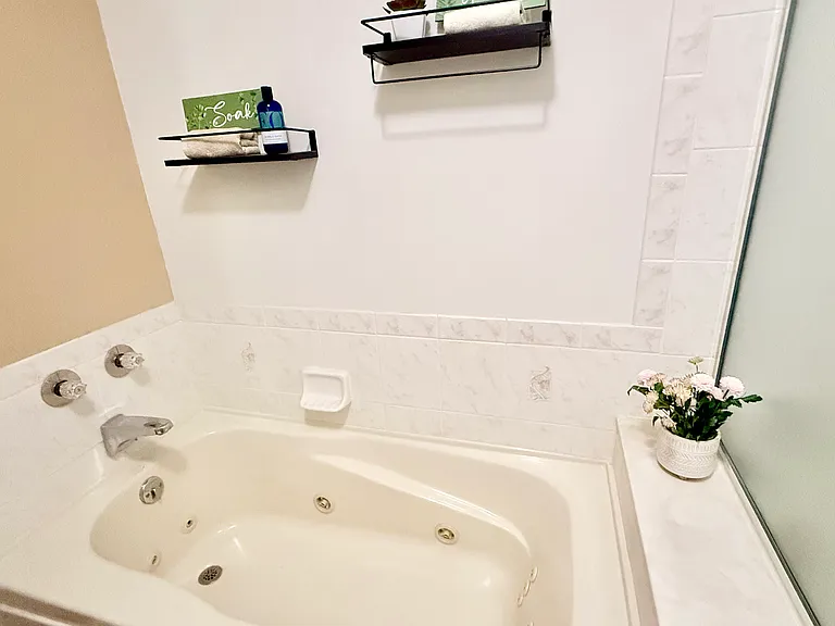 5714 W Atlantic Pl — Photo 18