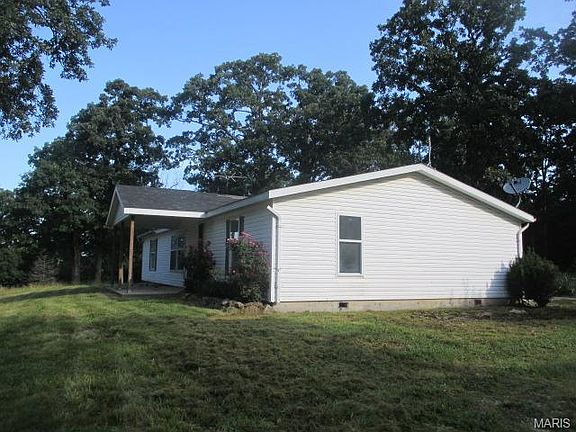 2nd image of 125 Carter Ln