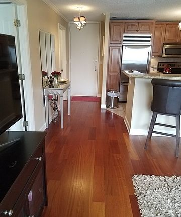 3rd image of 30 E Huron St APT 1703