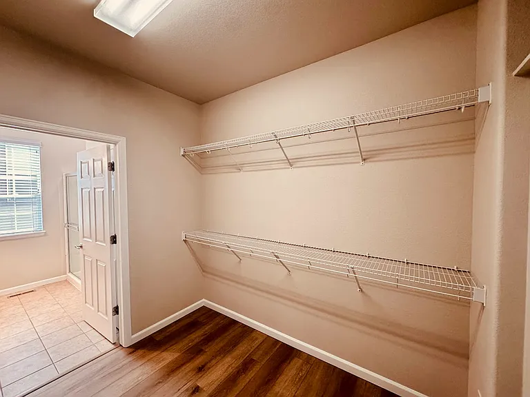 4614 Belford Cir — Photo 30