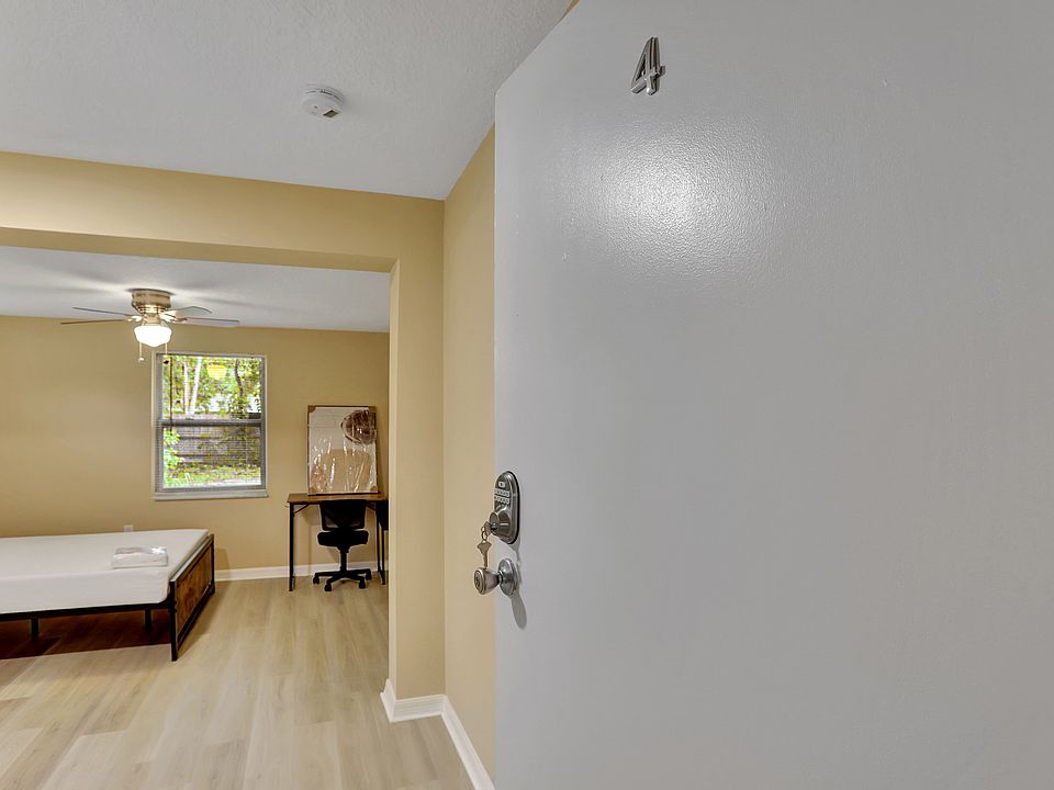 1st image of 7708 Brookside Ln