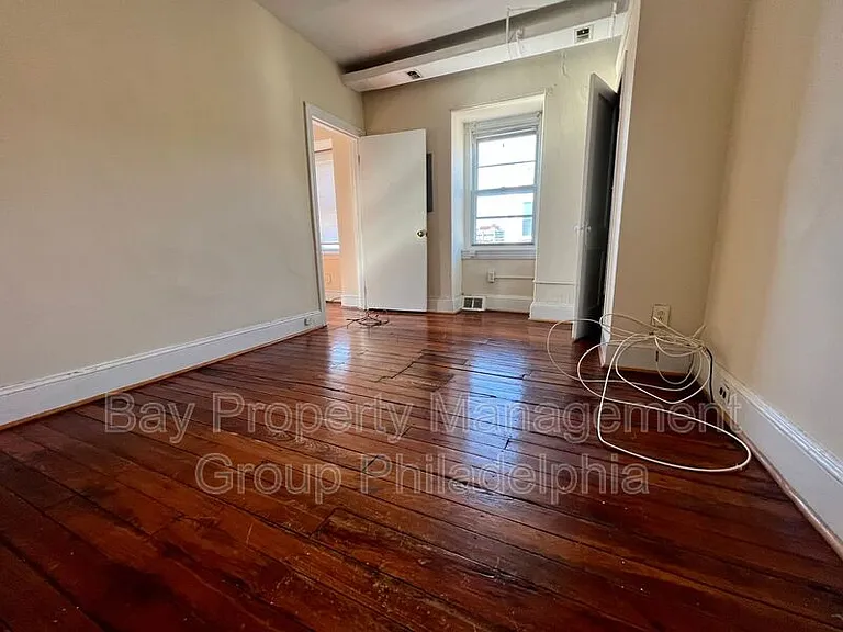 4007 Powelton Ave #3 — Photo 13