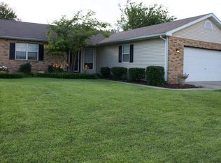 1113 Keenland Pl, O Fallon, IL 62269