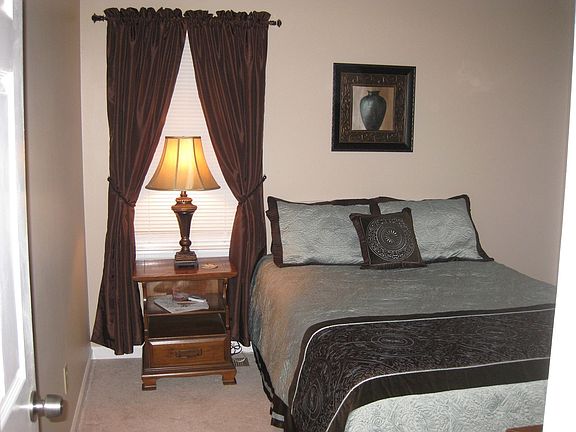 2nd Bedroom