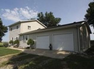 1676 140th Ave, Lake Park, IA 51347