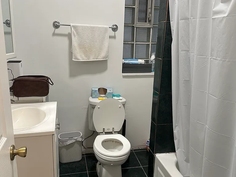 1302 N Cleaver St #1R — Photo 11
