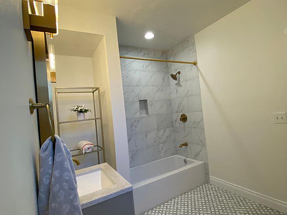 2nd image of 4508 W Windsor Cir