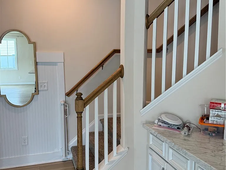 487 Union St — Photo 11