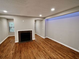 1910 Huntingdon Chase, Sandy Springs, GA 30350