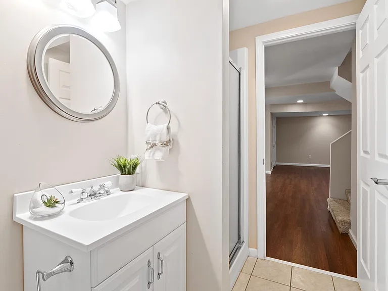 2122 Park Forest Dr — Photo 34