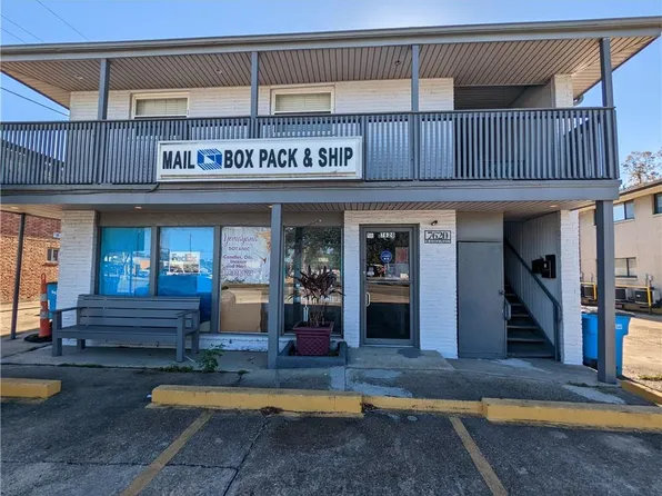 7620 W Judge Perez Dr, Arabi, LA 70032