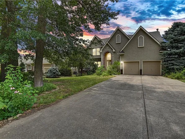 4840 N 123rd St, Kansas City, KS 66109