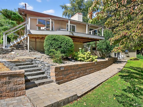 3 Hudson Bluff Cir