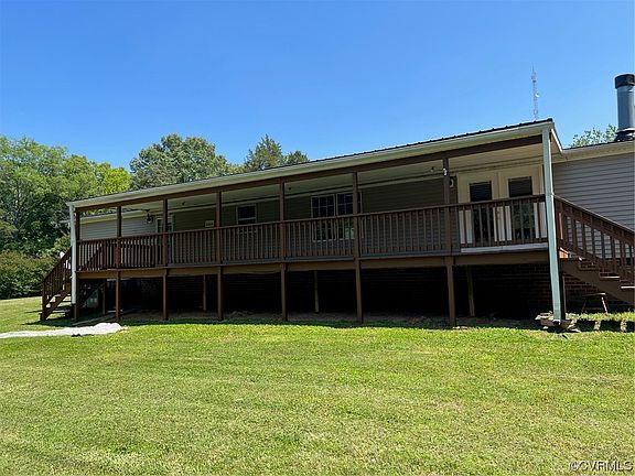 2nd image of 147 Mooresville Park Ln