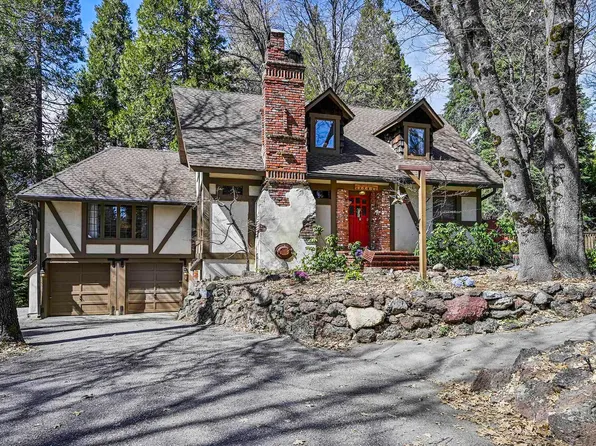 1539 Eddy Dr, Mount Shasta, CA 96067