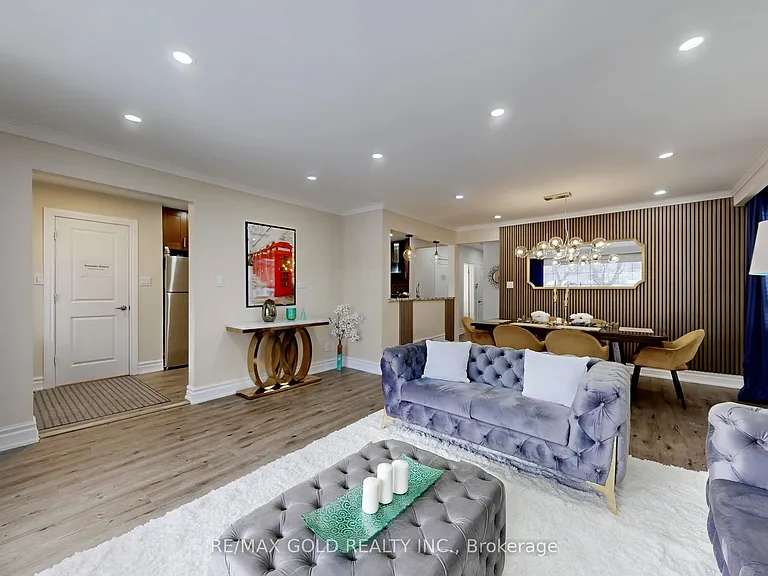189 Kingsview Blvd — Photo 9