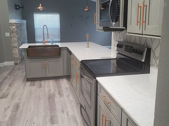 4th image of 8019 Stirrupwood Ct