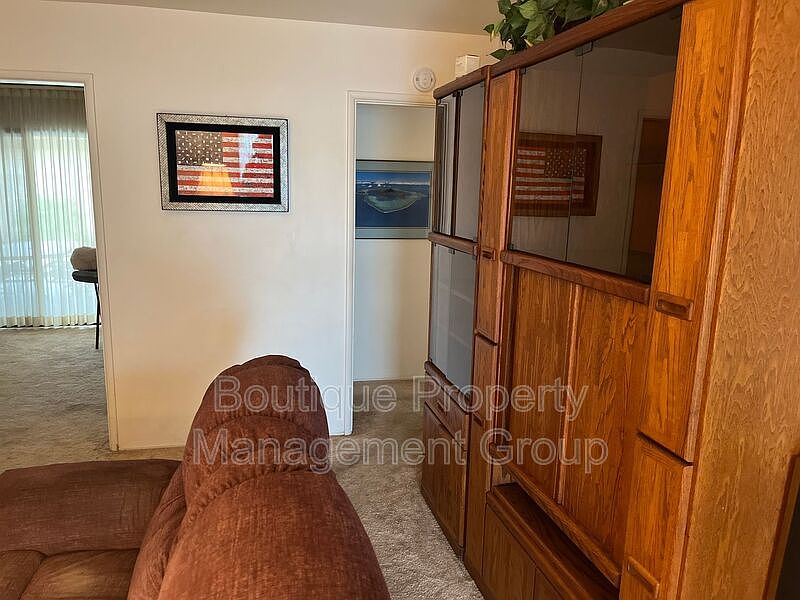 1st image of 6151 San Lorenzo Dr