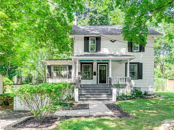 3550 Williamson Rd, Stow, OH 44224