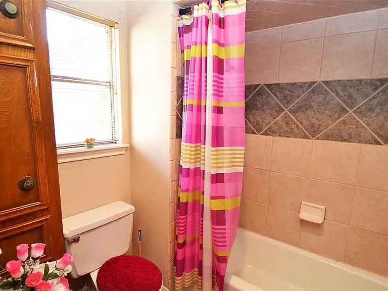 503 Lorie Ln — Photo 31