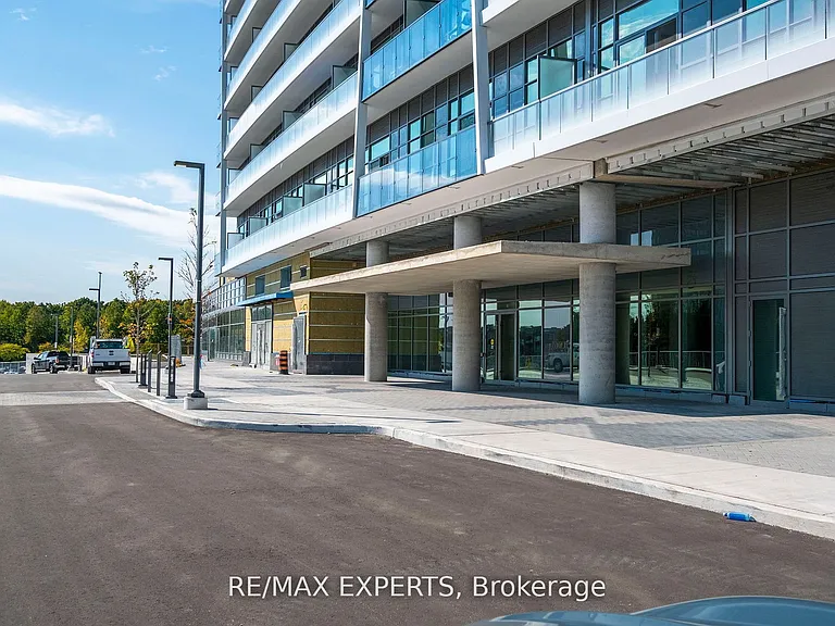 50 Upper Mall Way #B1504 — Photo 4