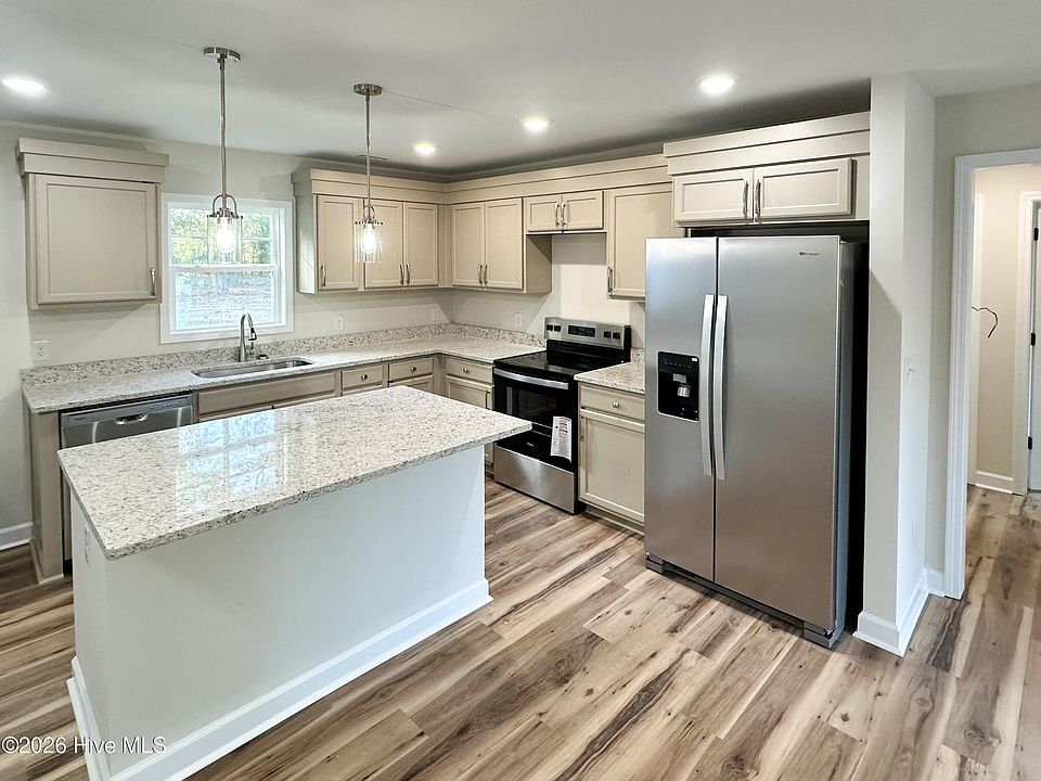 1st image of 107 Blueberry Fields Road