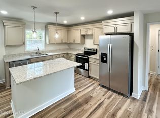 107 Blueberry Fields Road, Maple Hill, NC 28454