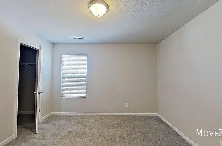 5003 Zulli Ln — Photo 34