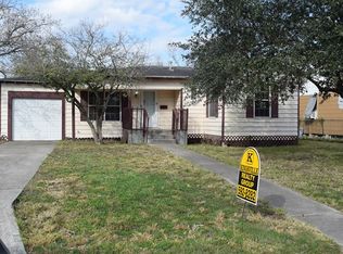 316 E Ragland Ave, Kingsville, TX 78363