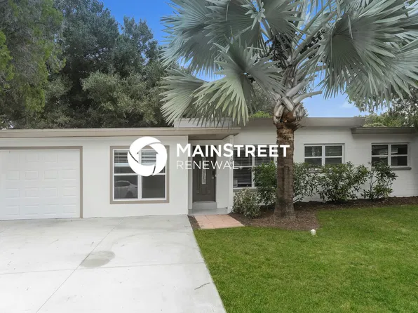 8700 Flame Vine Ave, Seminole, FL 33777