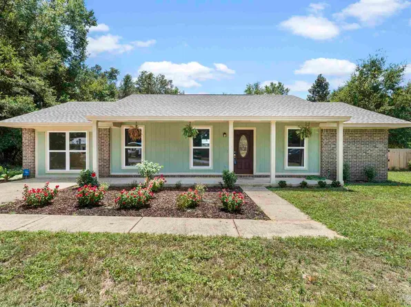 6463 Kennington Cir, Milton, FL 32570