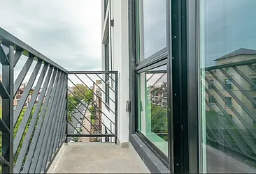 Rented by Loom Capital Group Inc.