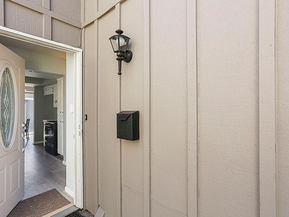 3rd image of 6906 Allegheny Pl