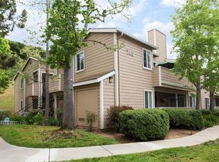 740 Canyon Oaks Dr APT E, Oakland, CA 94605