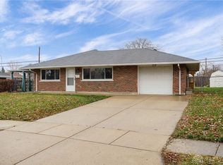2077 Norway Dr, Dayton, OH 45439